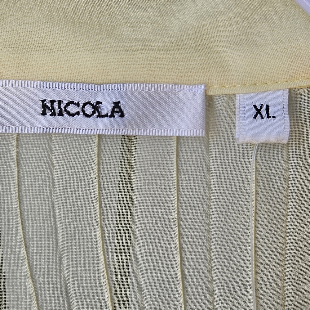 Nicola Pale Yellow Pleated Sheer Button-Up Blouse with Tank - Picture 2 of 10